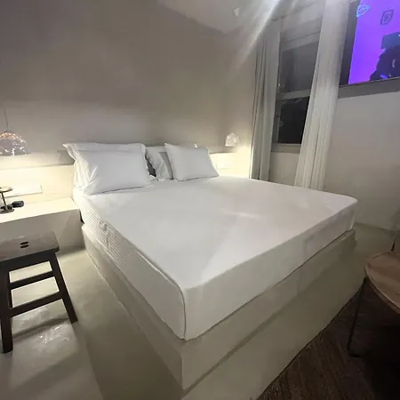 Апартаменты Calestia Boutique House *